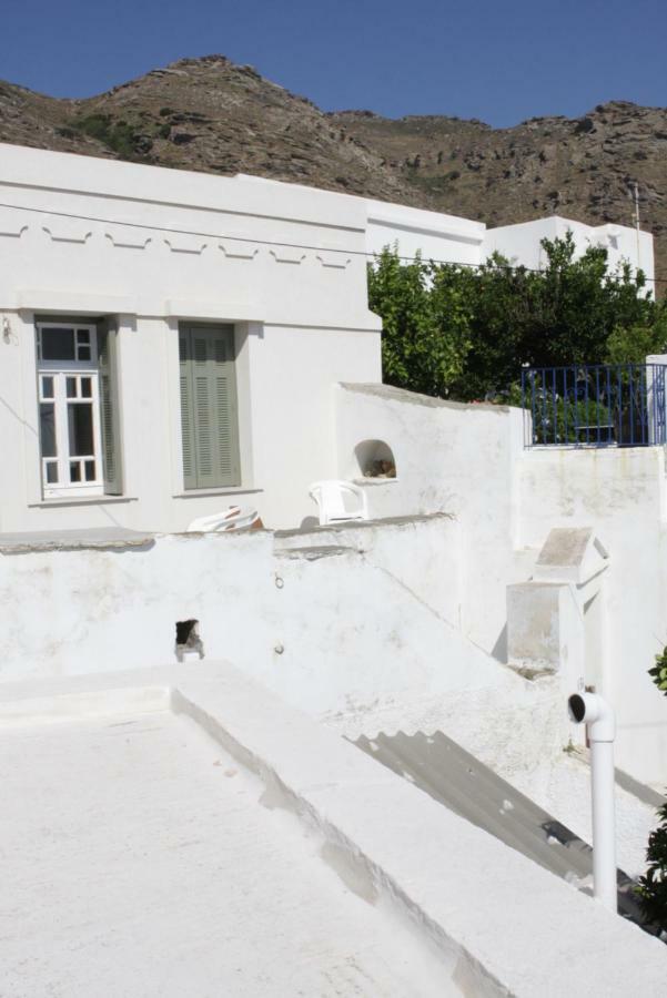 70M2 Neoclassic Villa, Excellent Location Great View Last House Of Village Kalloni  外观 照片